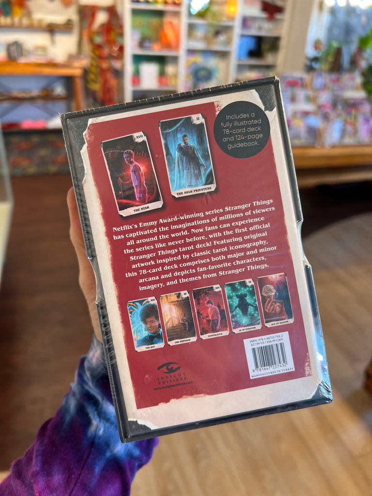 Amazon.com: Stranger Things Tarot Deck and Guidebook