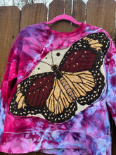 BUTTERFLY upcycled Sweatshirt // tie dye Pink  // medium