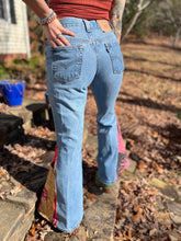 Upcycled PATCHWORK LEVIS // BELL BOTTOMS / size 0/1/25