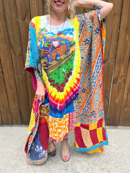 *Remake * KANTHA WING UPCYCLED DRESS// open size handmade// TIE DYE GRATEFUL DEAD bus