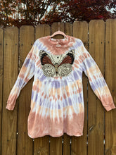 BUTTERFLY upcycled Sweatshirt // tie dye   // medium dress pockets