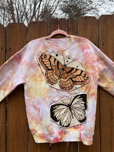 BUTTERFLY upcycled Sweatshirt // tie dye peach // medium