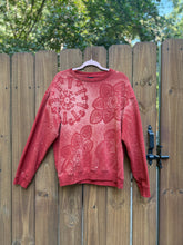 DOILY BLEACH upcycled Sweatshirt // crew neck / medium Rust
