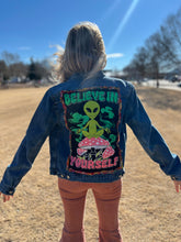 UPCYCLED JACKET  // medium handmade // Alien