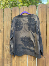 DOILY BLEACH upcycled Sweatshirt // crew neck / XL black