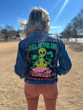 UPCYCLED JACKET  // medium handmade // Alien