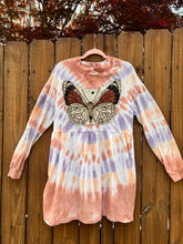 BUTTERFLY upcycled Sweatshirt // tie dye   // medium dress pockets