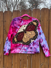 BUTTERFLY upcycled Sweatshirt // tie dye Pink  // medium