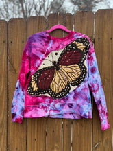 BUTTERFLY upcycled Sweatshirt // tie dye Pink  // medium