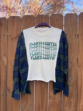 FLANNEL TEE GRAPHIC TOP // open size handmade // Plant & coffee