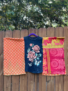 KANTHA TEE KAFTAN // open size handmade // WILD ROSES