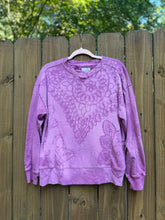 DOILY BLEACH upcycled Sweatshirt // crew neck / small purple