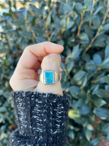 Vintage Size 11 sterling turquoise ring