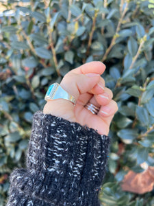 Vintage Size 11 sterling turquoise ring