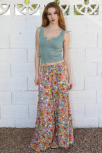25T06-A855 TIERED WIDE LEG FLORAL PRINTED PANTS SMOCKED WAIS: S